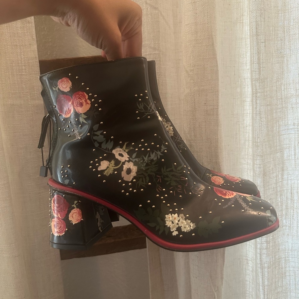 Zara floral ankle booties